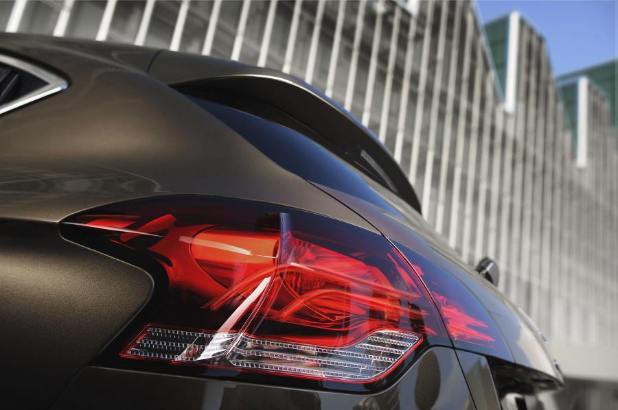  Citroen DS4 2010 года  (фото 39 из 143)